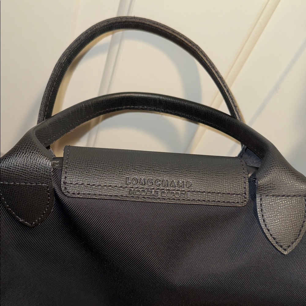 Longchamp Le Pliage Energy Medium Crossbody - Picture 13 of 16